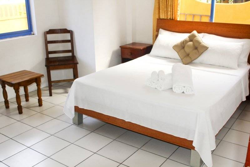1-bedroom-apt2  (©  Seychelles Booking)