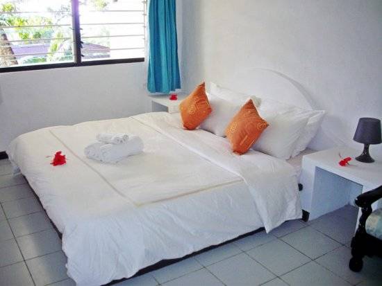 one-bedroom-apt-p1  (©  Seychelles Booking)