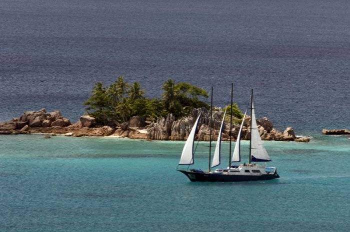 seychelles-booking-seastar-stpierre1  (© Silhouette Cruises Ltd / Croisiere 8 Jours - Star Bird (itinéraire 1))