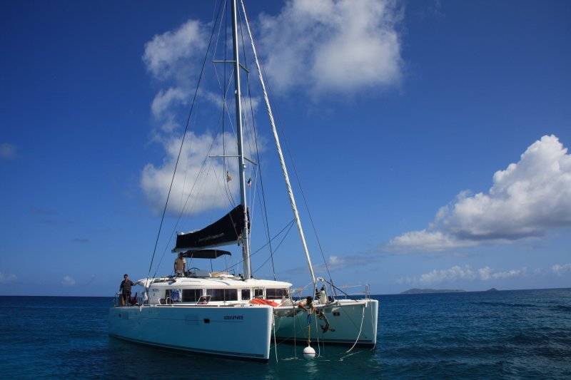 seychelles-dreamyacht-flotte-14  (©  Seychelles Booking)