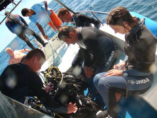 seychelles-mahe-blueseadivers-boat3  (© Blue Sea Divers / Blue Sea Divers - cours FFESSM - CEDIP - 4 jours (niveau 1))