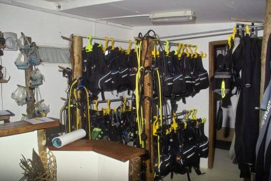 seychelles-mahe-blueseadivers-equipment1  (© Blue Sea Divers / Blue Sea Divers - cours FFESSEM - CEDIP -  6 jours (niveau 3))