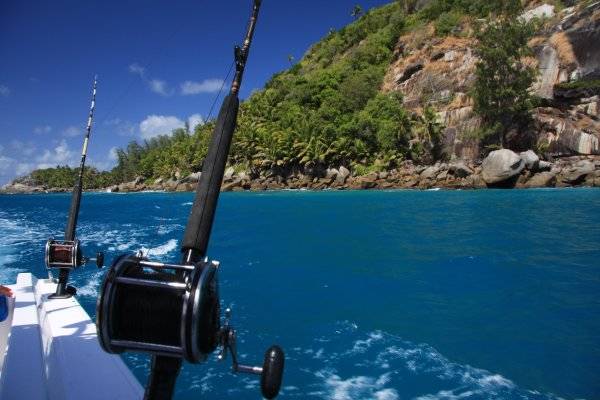 seychelles-mahe-casadani-excursions-boat-charter  (© Vision Voyages TN / Casadani)
