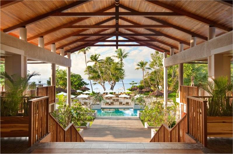 seychelles-mahe-kempinski-resort-lobby  (© Vision Voyages TN / Kempinski Seychelles Resort)