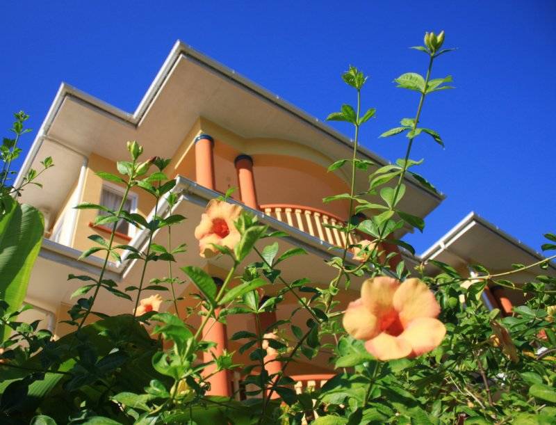 seychelles-mahe-la-villa-therese-holidays-apartments-3  (© La Villa Therese Holiday Apartments / La Villa Therese Holiday Apartments)