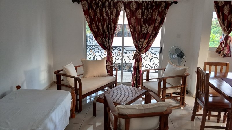 seychelles-praslin-casadani-luxury-appartement-salon  (©  Seychelles Booking)