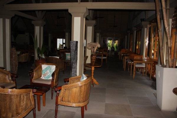 seychelles-praslin-indian-ocean-lodge-restaurant-2  (©  Seychelles Booking)