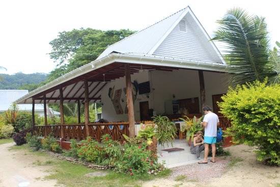 seychelles-villa-veuve-restaurant-3  (©  Seychelles Booking)
